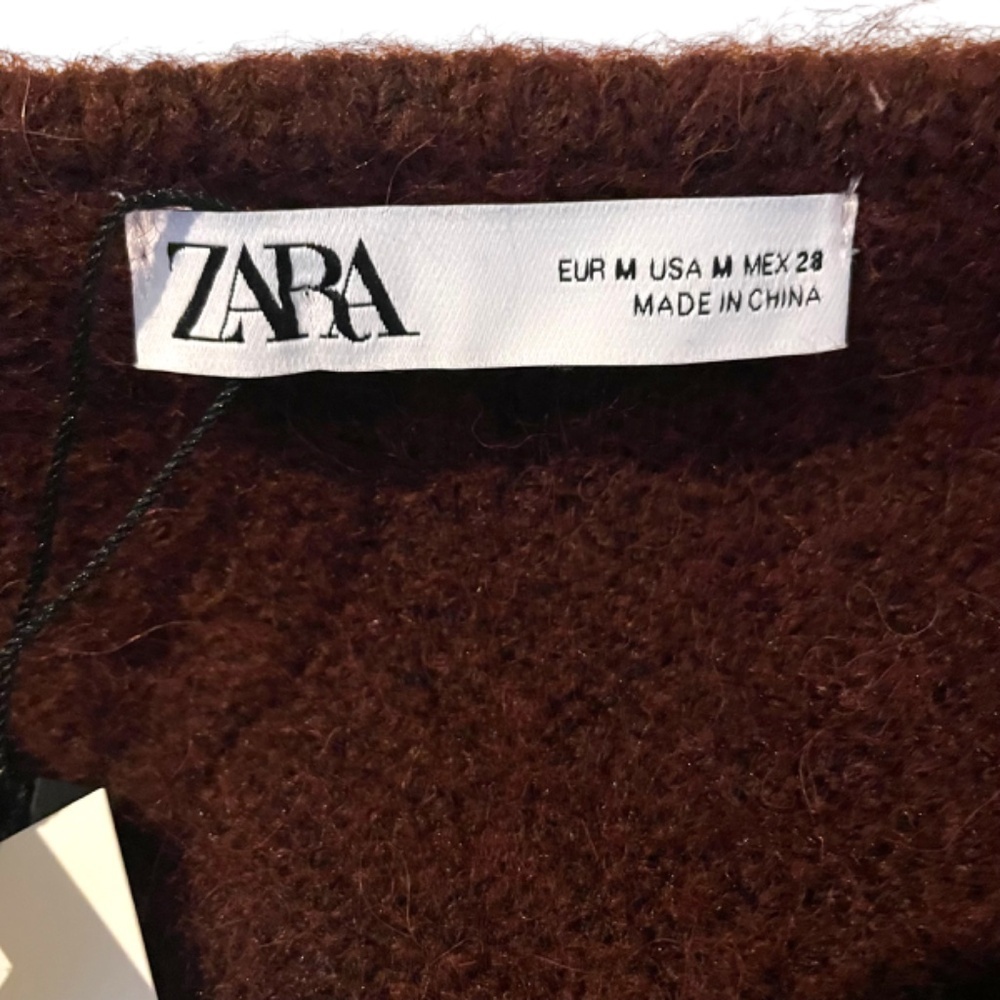 NWT Burgundy Boxy V Neck Sweater 🤍 - Picture 5 of 9